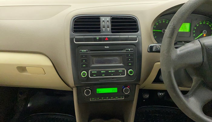 2012 Skoda Rapid ELEGANCE 1.6 TDI CR MT, Diesel, Manual, 92,073 km, Air Conditioner