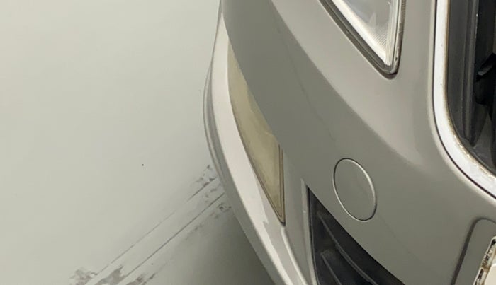 2012 Skoda Rapid ELEGANCE 1.6 TDI CR MT, Diesel, Manual, 92,073 km, Right fog light - Not working