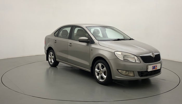 2012 Skoda Rapid ELEGANCE 1.6 TDI CR MT, Diesel, Manual, 92,073 km, Right Front Diagonal