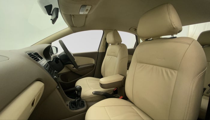 2012 Skoda Rapid ELEGANCE 1.6 TDI CR MT, Diesel, Manual, 92,073 km, Right Side Front Door Cabin
