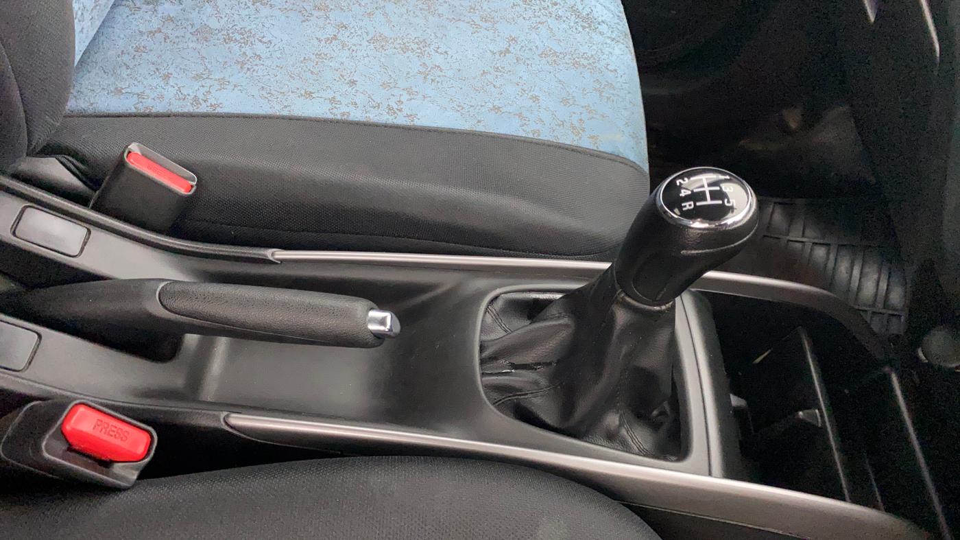 2021 Toyota Glanza G, Petrol, Manual, 1,09,692 km, Gear Lever