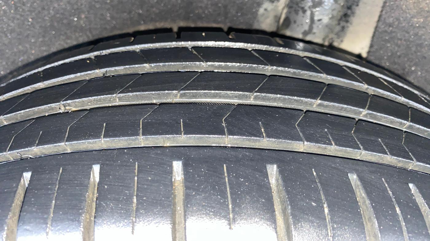 2021 Toyota Glanza G, Petrol, Manual, 1,09,692 km, Left Rear Tyre Tread