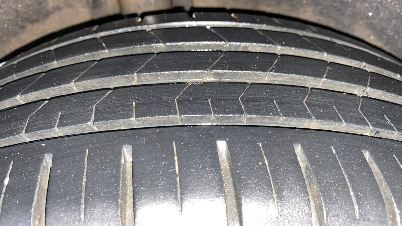 2021 Toyota Glanza G, Petrol, Manual, 1,09,692 km, Right Rear Tyre Tread