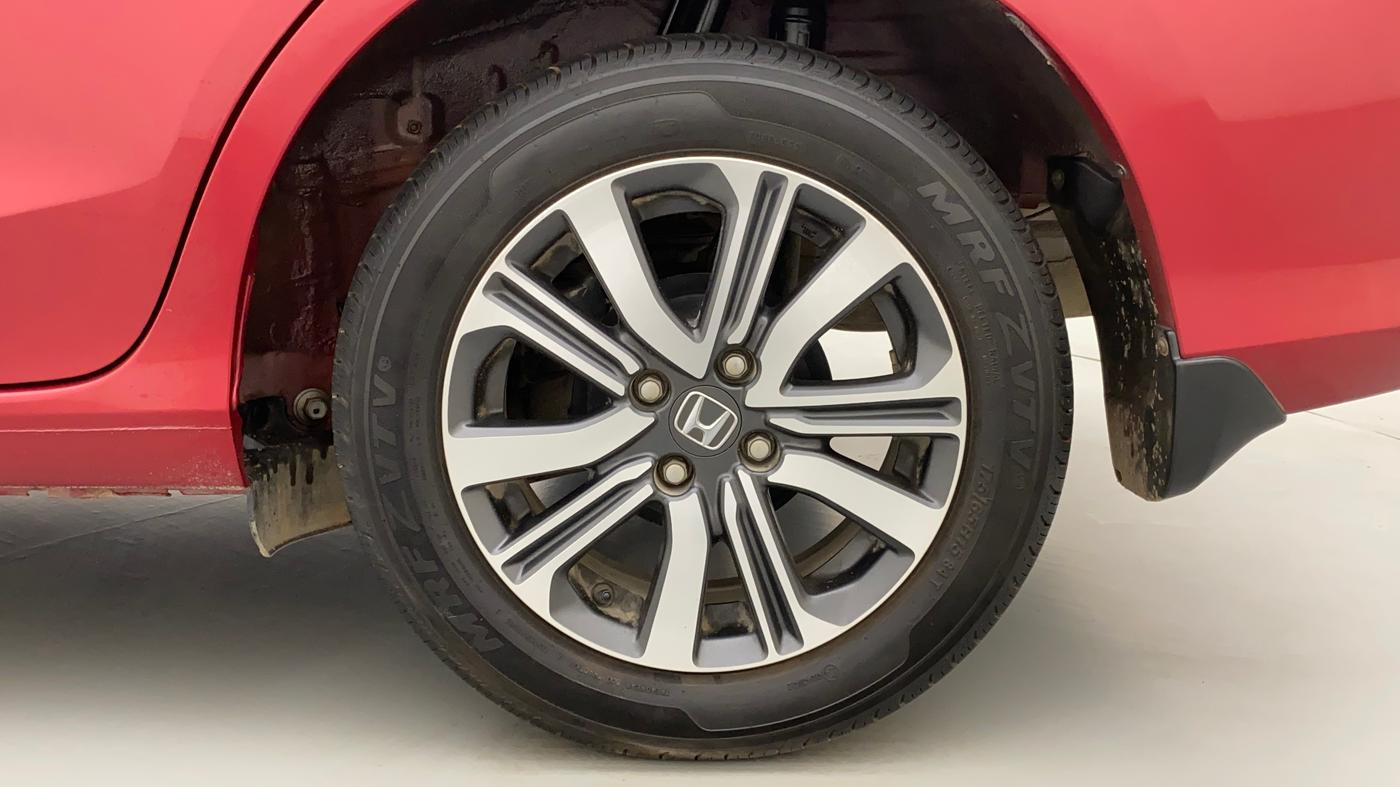 2023 Honda Amaze 1.2L I-VTEC VX CVT, Petrol, Automatic, 10,946 km, Left Rear Wheel