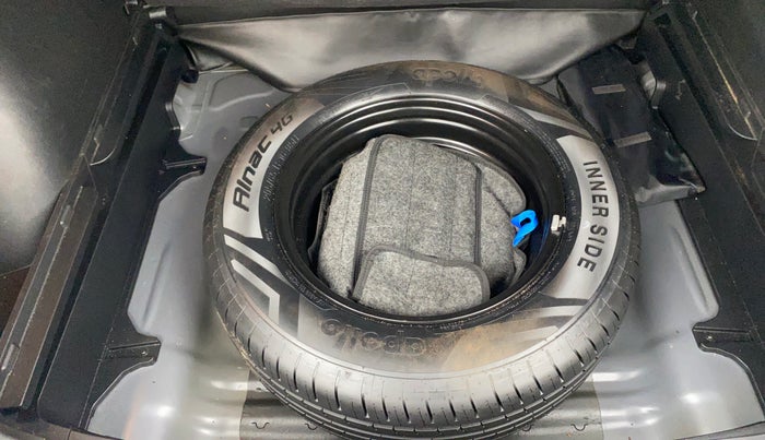 2022 Hyundai Creta S IMT 1.5 PETROL, Petrol, Manual, 48,658 km, Spare Tyre