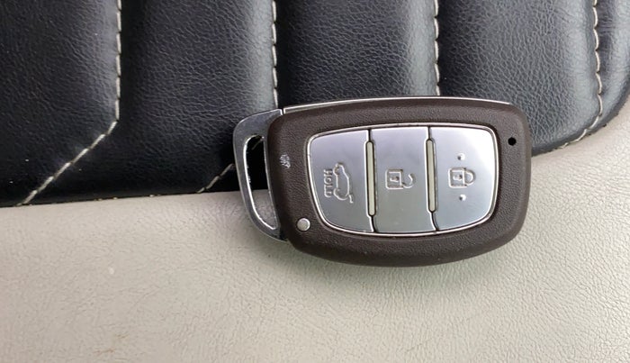 2022 Hyundai Creta S IMT 1.5 PETROL, Petrol, Manual, 48,658 km, Key Close Up