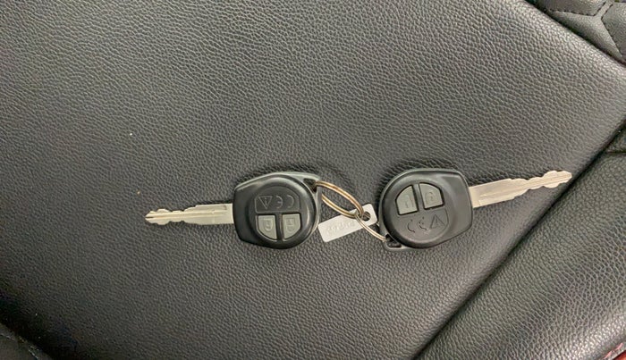 2024 Maruti BREZZA LXI, Petrol, Manual, 6,875 km, Key Close Up
