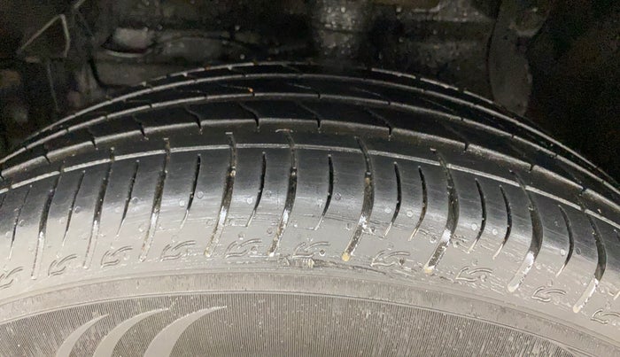 2024 Maruti BREZZA LXI, Petrol, Manual, 6,875 km, Left Front Tyre Tread