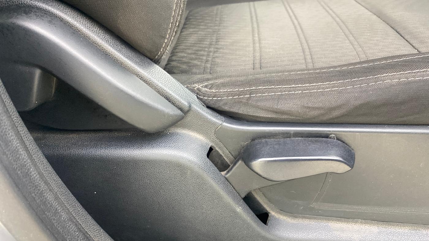 2019 Ford Ecosport TITANIUM 1.5L PETROL, Petrol, Manual, 1,10,355 km, Driver Side Adjustment Panel