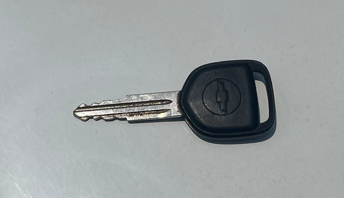 2012 Chevrolet Beat LS PETROL, Petrol, Manual, 66,905 km, Key Close Up