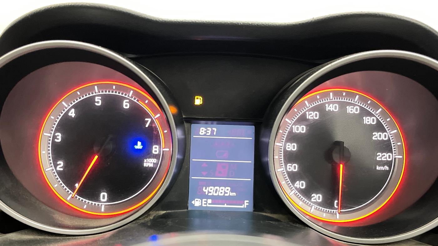 2018 Maruti Swift VXI, Petrol, Manual, 49,071 km, Odometer Image