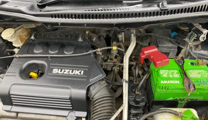 2011 Maruti Wagon R 1.0 LXI, Petrol, Manual, 60,784 km, Firewall - Slight discoloration