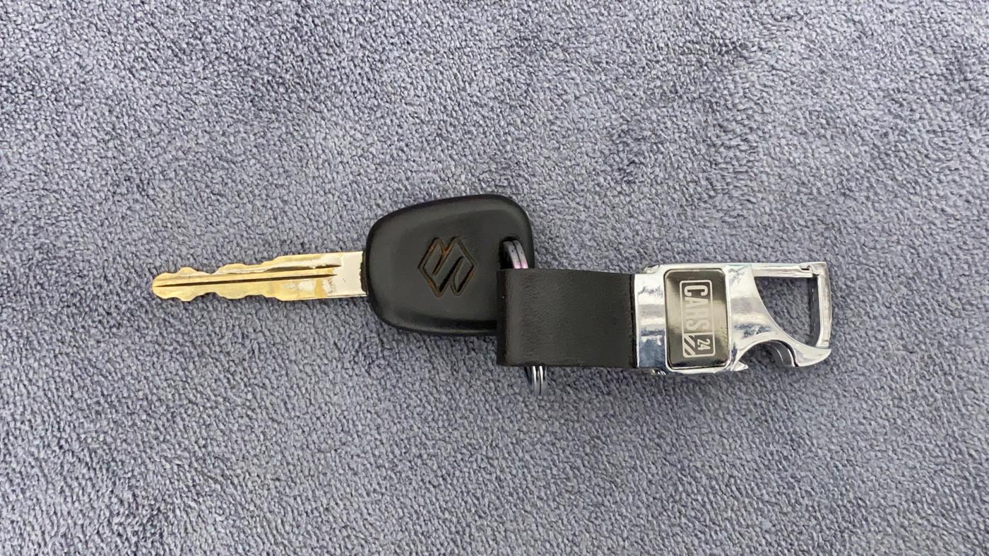 2011 Maruti Wagon R 1.0 LXI, Petrol, Manual, 60,784 km, Key Close Up