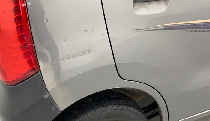 2011 Maruti Wagon R 1.0 LXI, Petrol, Manual, 60,784 km, Right quarter panel - Minor scratches