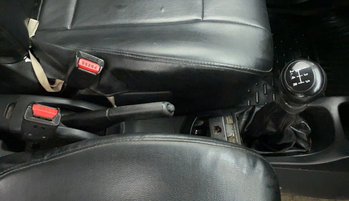 2011 Maruti Wagon R 1.0 LXI, Petrol, Manual, 60,784 km, Gear Lever