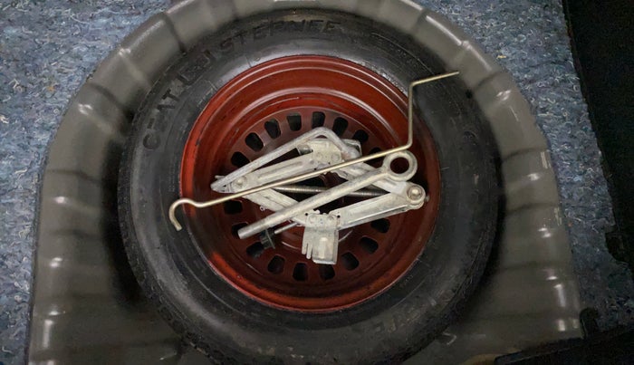 2022 Nissan MAGNITE XL, Petrol, Manual, 27,686 km, Spare Tyre