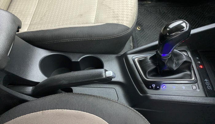 2019 Hyundai Elite i20 1.2  ASTA (O) CVT, Petrol, Automatic, 10,752 km, Gear Lever