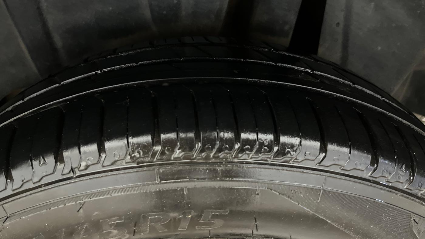 2019 Maruti XL6 ALPHA MT, Petrol, Manual, 44,088 km, Left Rear Tyre Tread