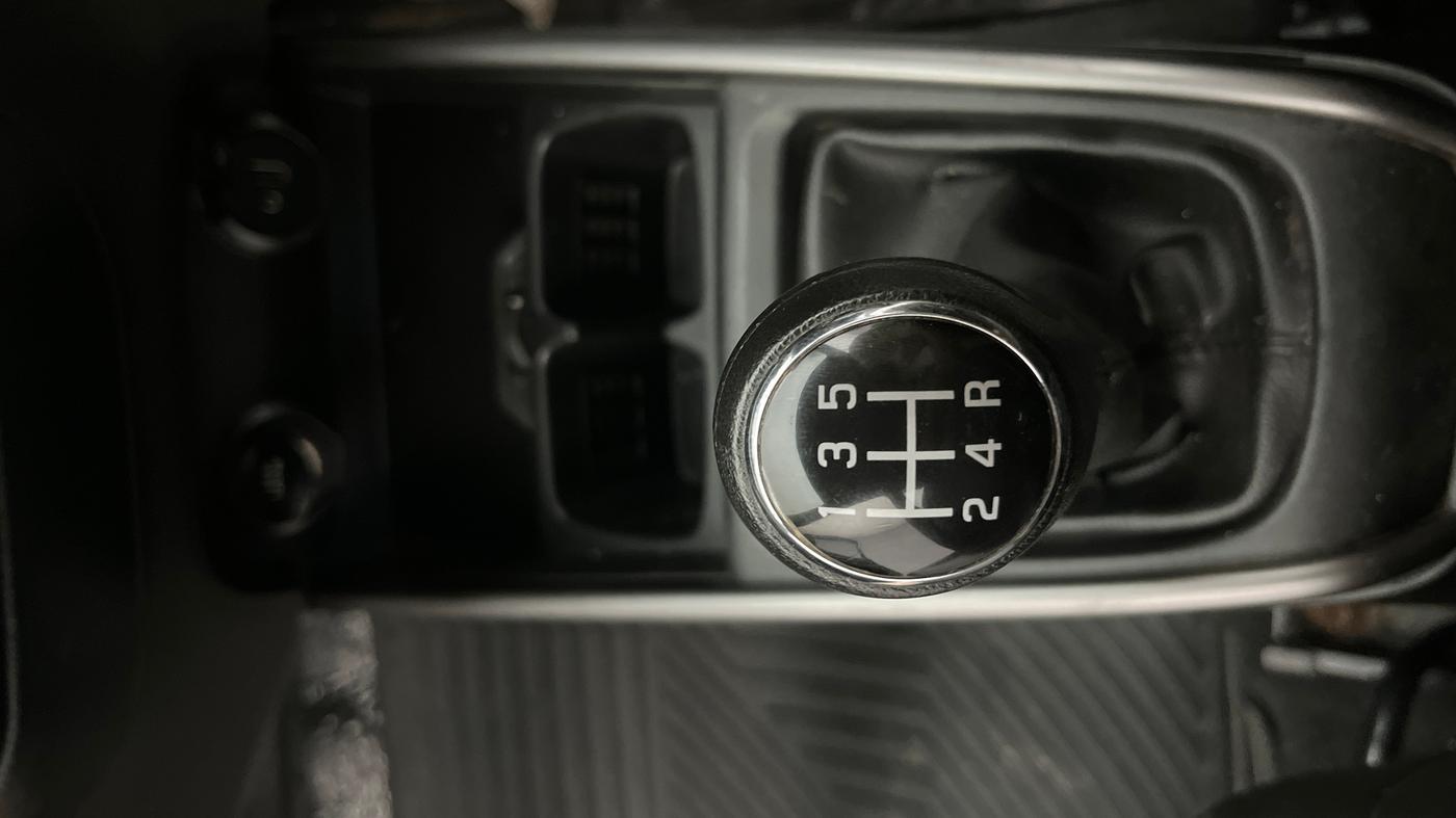2019 Maruti XL6 ALPHA MT, Petrol, Manual, 44,088 km, Gear Lever