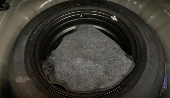 2021 KIA SONET HTX 1.0 IMT, Petrol, Manual, 1,04,326 km, Spare Tyre