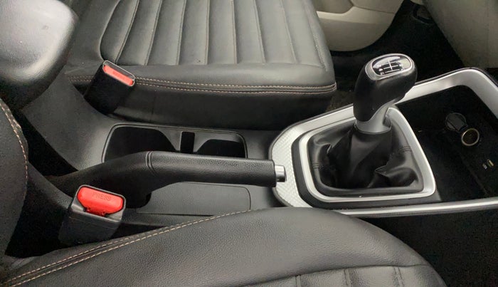 2021 KIA SONET HTX 1.0 IMT, Petrol, Manual, 1,04,326 km, Gear Lever