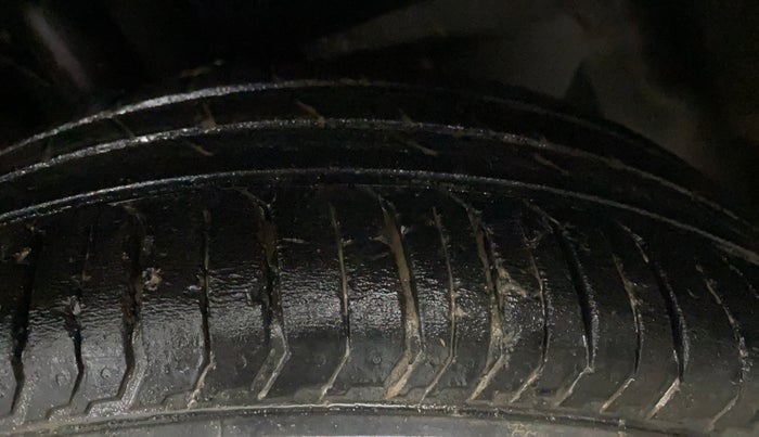 2022 Tata PUNCH ADVENTURE MT, Petrol, Manual, 39,201 km, Right Front Tyre Tread