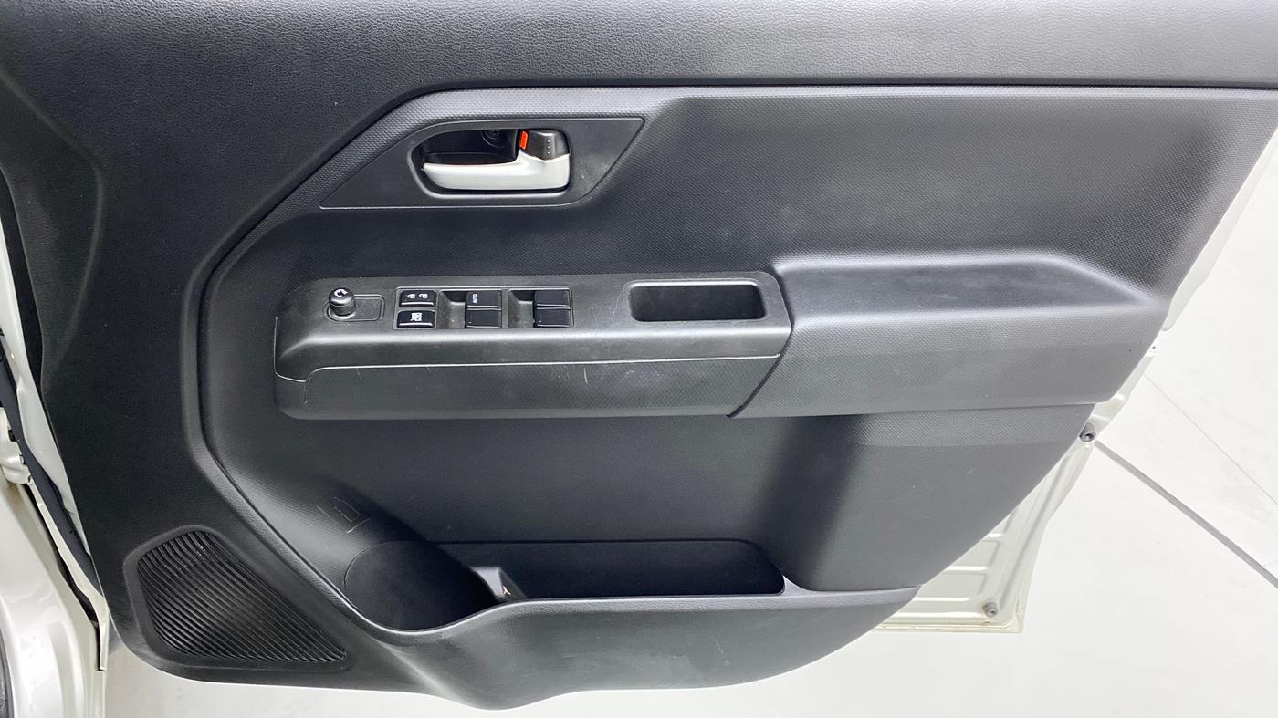 2020 Maruti New Wagon-R VXI (O) 1.0 AMT , Petrol, Automatic, 11,232 km, Driver Side Door Panels Control