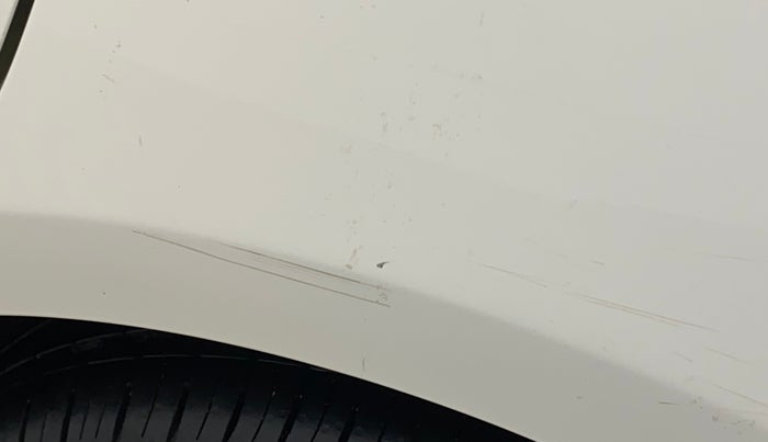 2014 Ford Ecosport TITANIUM 1.5L DIESEL, Diesel, Manual, 69,177 km, Left quarter panel - Minor scratches