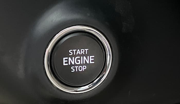 2018 Skoda Superb L&K 1.8 TSI AT, Petrol, Automatic, 28,905 km, Keyless Start/ Stop Button