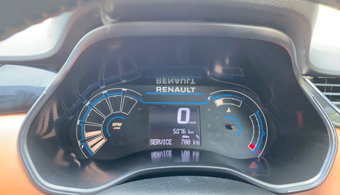 2021 Renault TRIBER RXT, Petrol, Manual, 50,726 km, Odometer Image