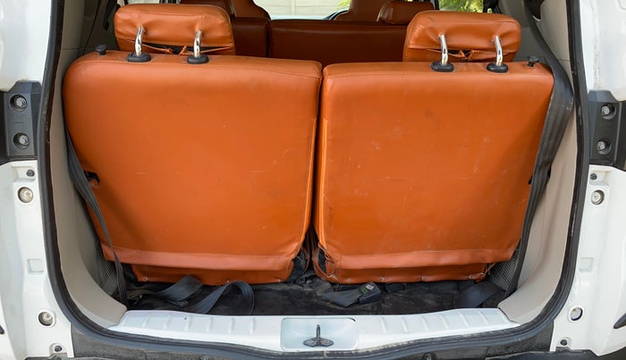 2021 Renault TRIBER RXT, Petrol, Manual, 50,726 km, Boot Inside