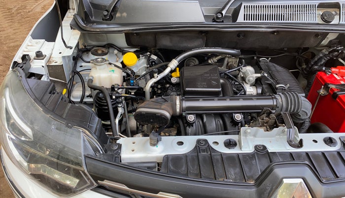 2021 Renault TRIBER RXT, Petrol, Manual, 50,726 km, Engine View - Right