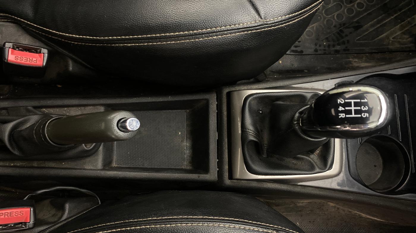 2016 Tata Bolt XM QUADRAJET, Diesel, Manual, 1,49,359 km, Gear Lever
