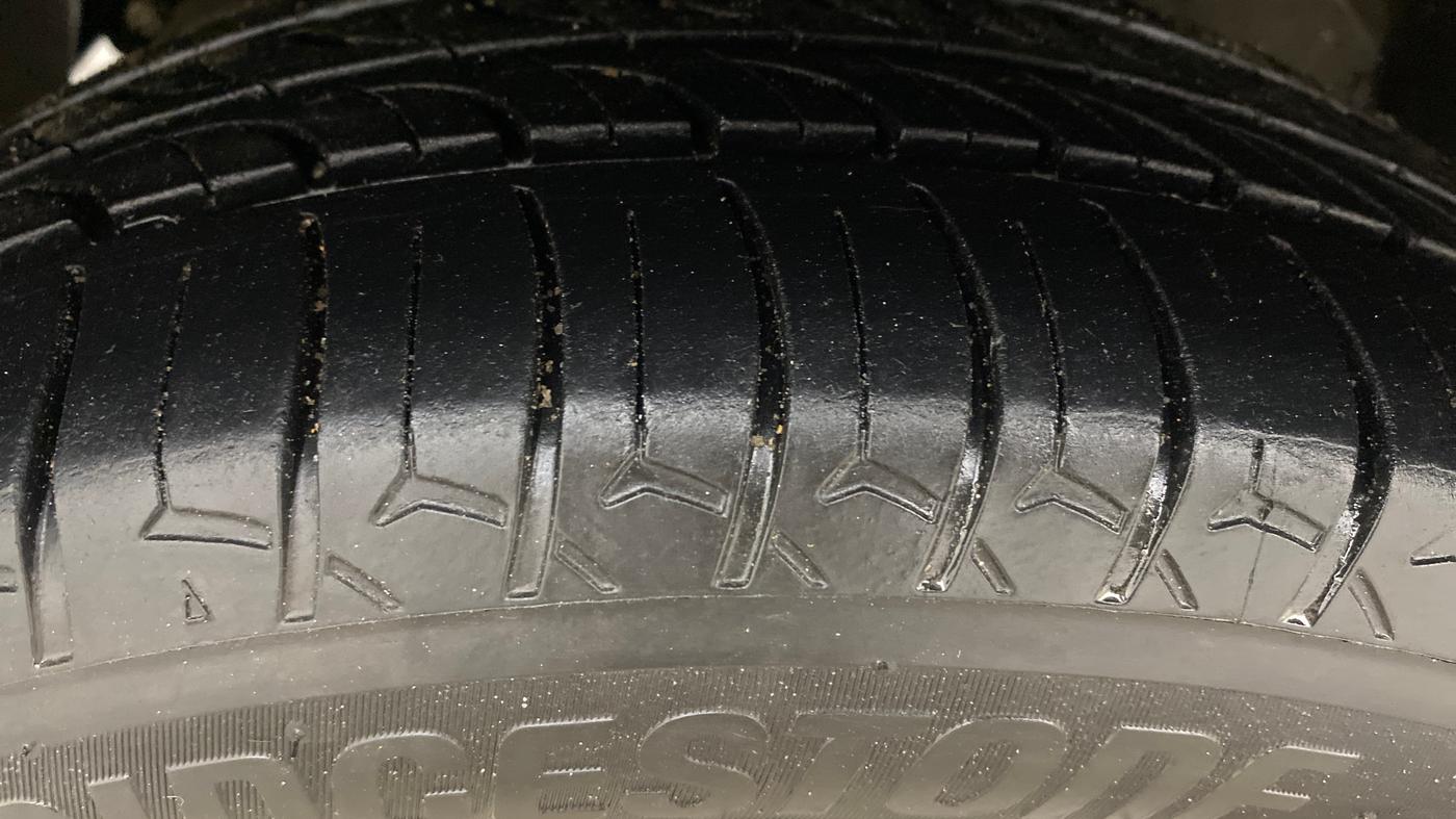 2016 Tata Bolt XM QUADRAJET, Diesel, Manual, 1,49,359 km, Left Front Tyre Tread