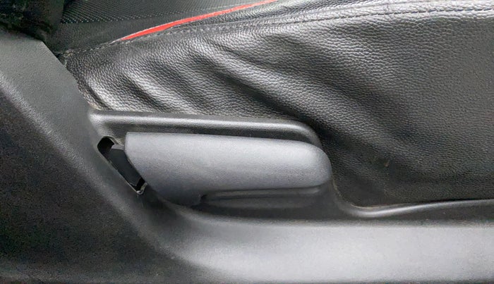 2015 Maruti Swift VXI, Petrol, Manual, 91,580 km, Driver Side Adjustment Panel