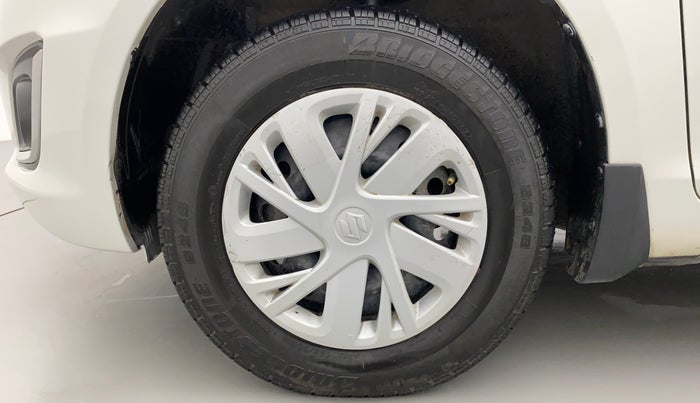 2015 Maruti Swift VXI, Petrol, Manual, 91,580 km, Left Front Wheel