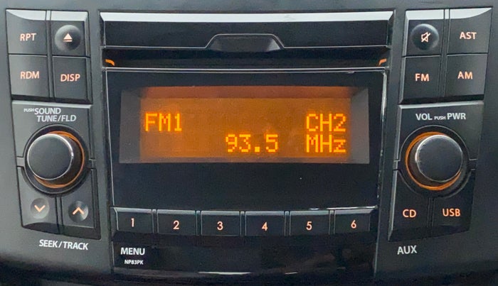 2015 Maruti Swift VXI, Petrol, Manual, 91,580 km, Infotainment System