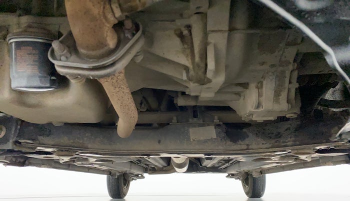 2015 Maruti Swift VXI, Petrol, Manual, 91,580 km, Front Underbody