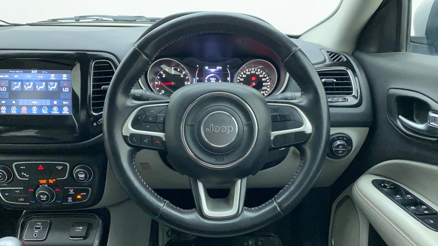 2017 Jeep Compass 2.0 LIMITED, Diesel, Manual, 56,722 km, Steering Wheel Close Up
