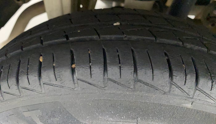 2019 Maruti Alto LXI, Petrol, Manual, 35,479 km, Right Rear Tyre Tread