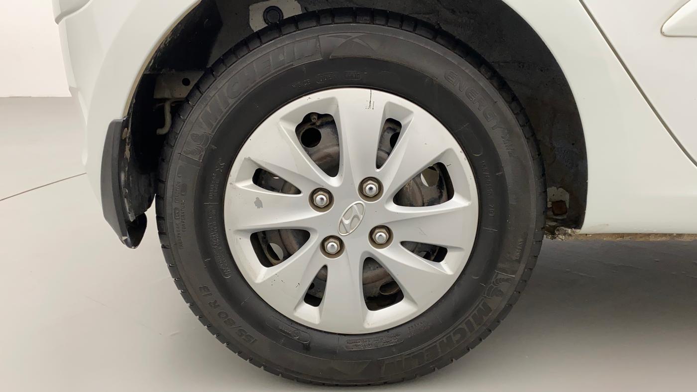 2012 Hyundai i10 SPORTZ 1.2, Petrol, Manual, 37,705 km, Right Rear Wheel