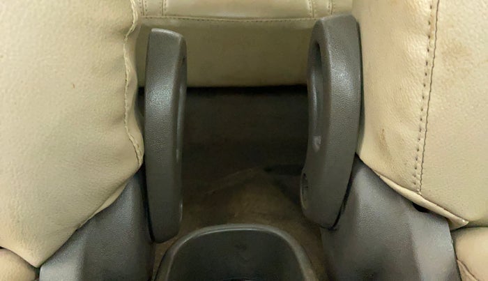 2012 Hyundai i10 SPORTZ 1.2, Petrol, Manual, 37,705 km, Driver Side Adjustment Panel