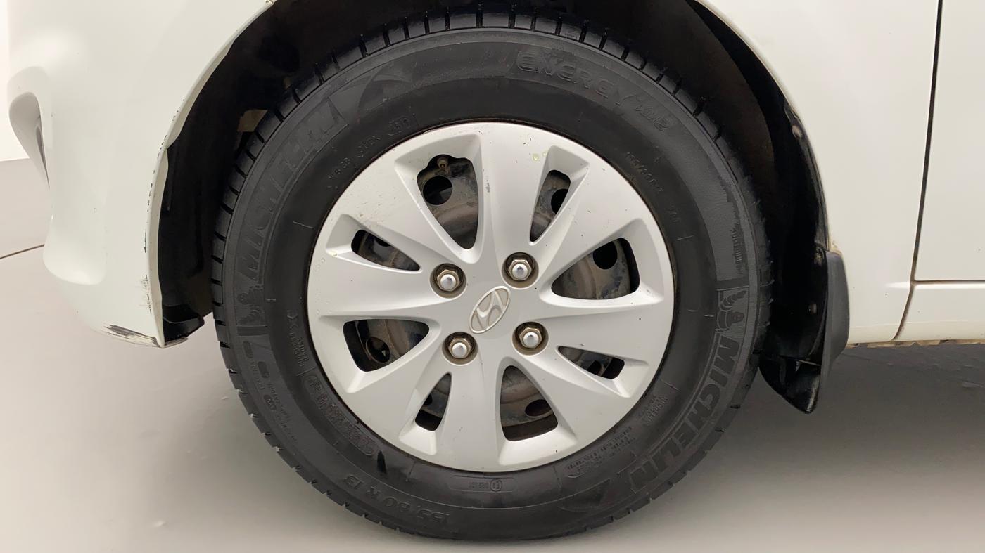 2012 Hyundai i10 SPORTZ 1.2, Petrol, Manual, 37,705 km, Left Front Wheel