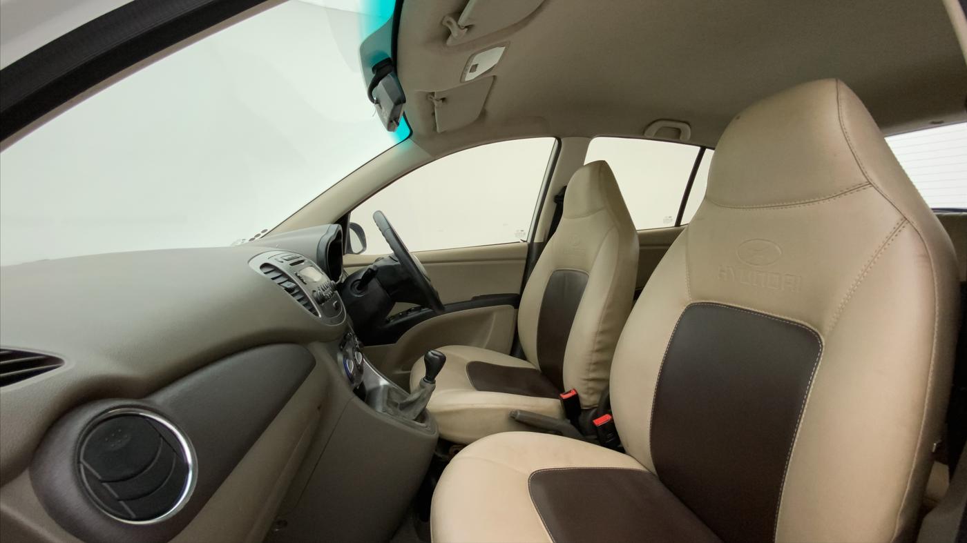 2012 Hyundai i10 SPORTZ 1.2, Petrol, Manual, 37,705 km, Right Side Front Door Cabin