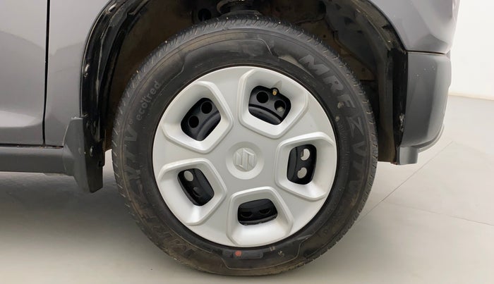 2022 Maruti S PRESSO VXI+, Petrol, Manual, 8,212 km, Right Front Wheel