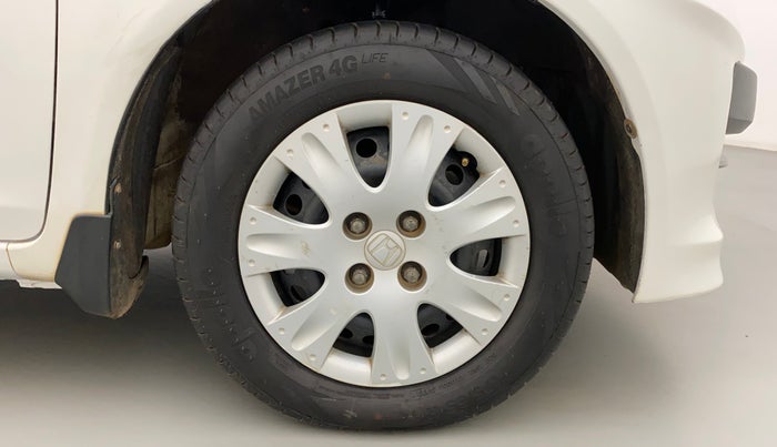2014 Honda Brio S MT, Petrol, Manual, 87,590 km, Right Front Wheel