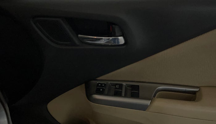 2015 Honda City 1.5L I-VTEC V MT, Petrol, Manual, 83,292 km, Driver Side Door Panels Control
