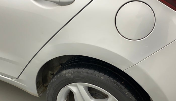 2017 Hyundai Elite i20 ASTA 1.2, Petrol, Manual, 20,448 km, Left quarter panel - Minor scratches