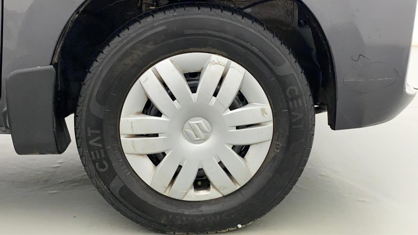 2022 Maruti Alto VXI, Petrol, Manual, 13,180 km, Right Front Wheel