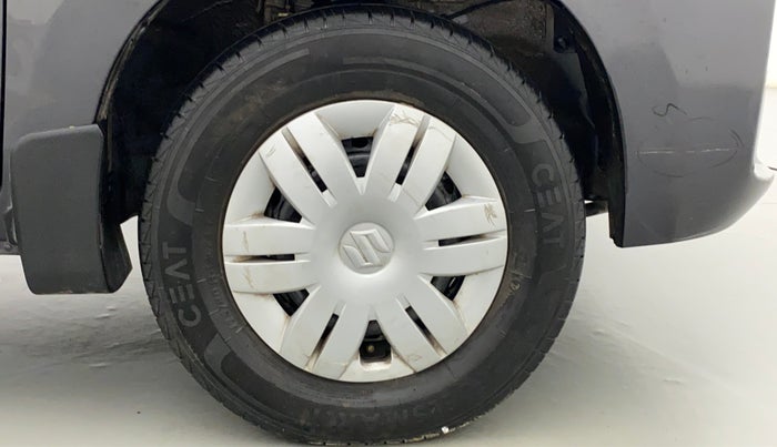 2022 Maruti Alto VXI, Petrol, Manual, 13,180 km, Right Front Wheel